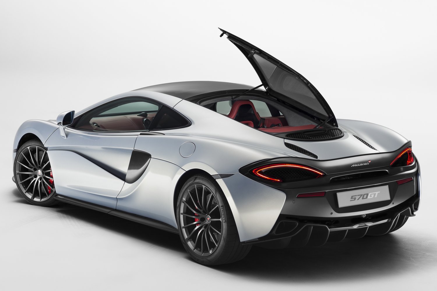 Vége a világnak: luxusautót épített a McLaren 9