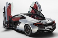 Vége a világnak: luxusautót épített a McLaren 29
