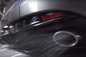 Annyira jól szól az új Aston Martin, hogy az már fáj