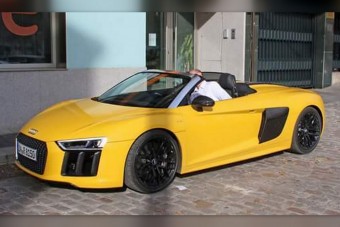 Kendőzetlenül az Audi R8 Spyder prototípusa