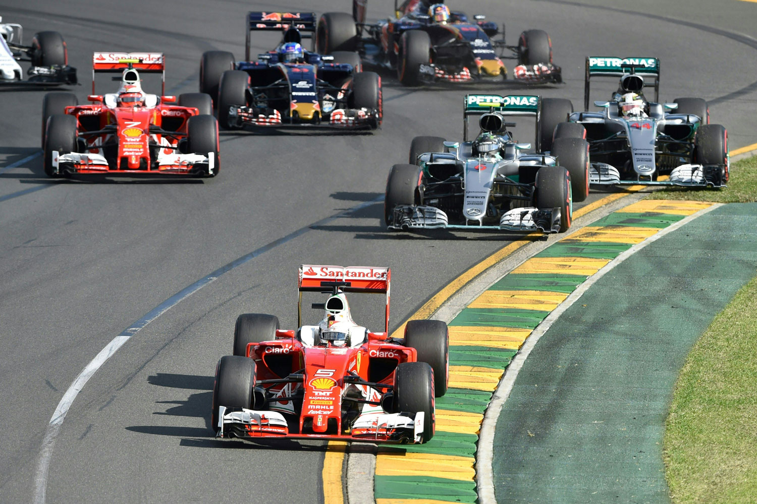 F1: Alonso miatt nem tett csodát a Ferrari 15