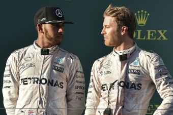 F1: Rosberg leborul Hamilton nagysága előtt