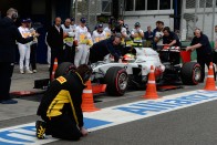 F1: Hamiltoné a pole a siralmas időmérőn 56