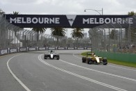 F1: Hamiltoné a pole a siralmas időmérőn 51