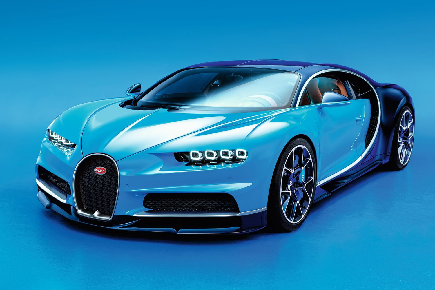 Szédítő részletek az új Bugattiról 39
