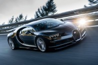 Szédítő részletek az új Bugattiról 86