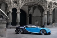 Szédítő részletek az új Bugattiról 123