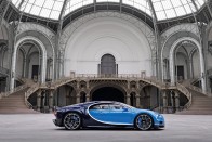 Szédítő részletek az új Bugattiról 124
