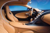 Szédítő részletek az új Bugattiról 138