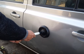 Horpadások javítása forró vízzel és WC-pumpával