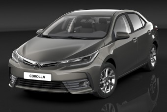 Pofásabb, biztonságosabb a Toyota Corolla