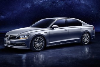 Új prémiumszedán a Volkswagentől