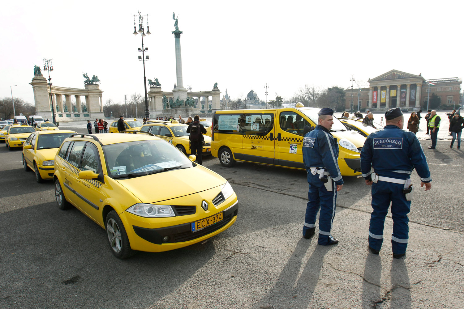 Fotók a budapesti taxistüntetésről 5
