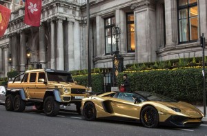 Ilyen egy gusztustalanul gazdag turista