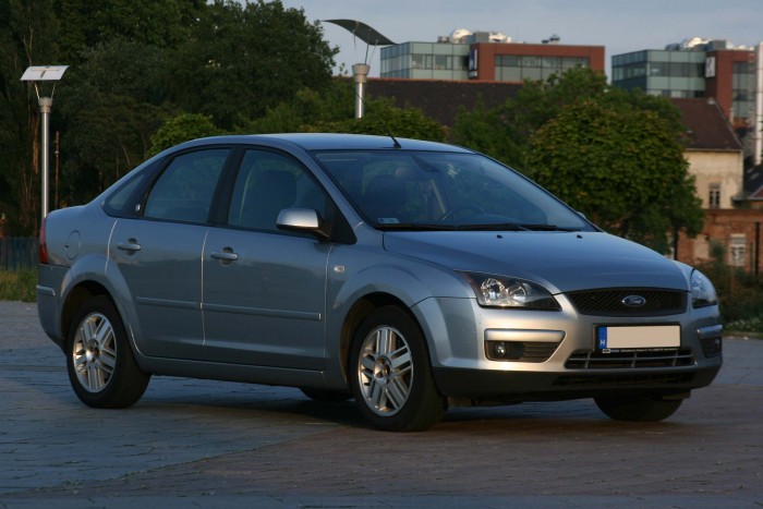 Temérdek II-es Focus vár vevőre használtan,az árak nyomottak. 1,2-1,3 millió forintért már vannak jó autók a modellfrissítés előtti verzióból