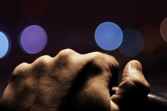 Parkoló autóban halt meg egy férfi Szombathelyen