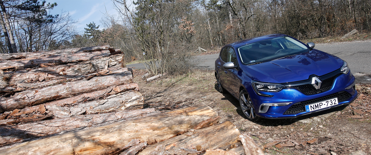 Renault Mégane GT – A francia trükk- és mókamester 9