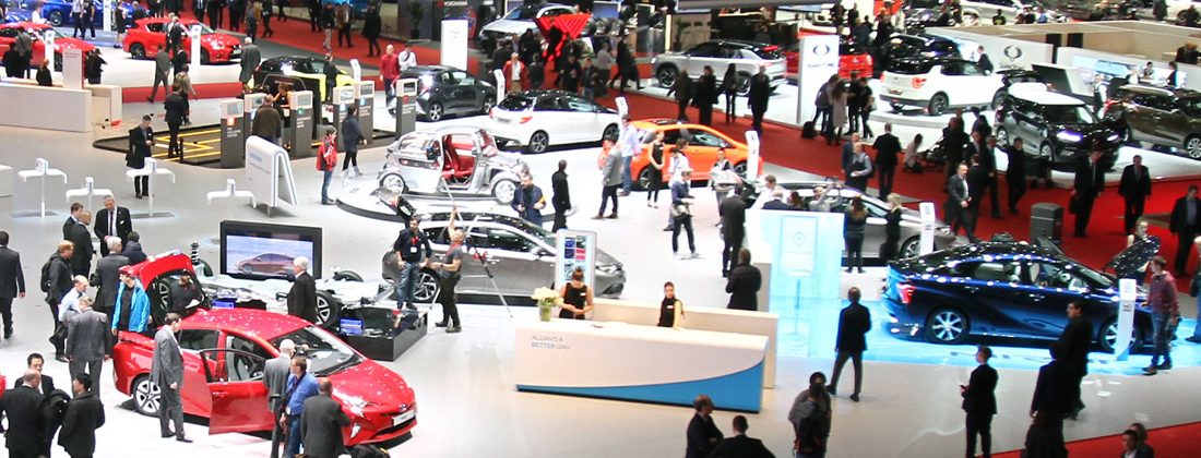 Mit lehet csinálni egy autószalonon?