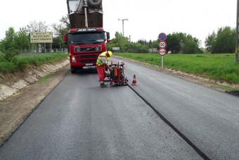 444 kilométer főutat újítanak fel Magyarországon
