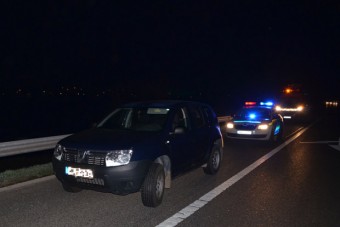 Osztrák nyugdíjas okozott káoszt az M1-esen