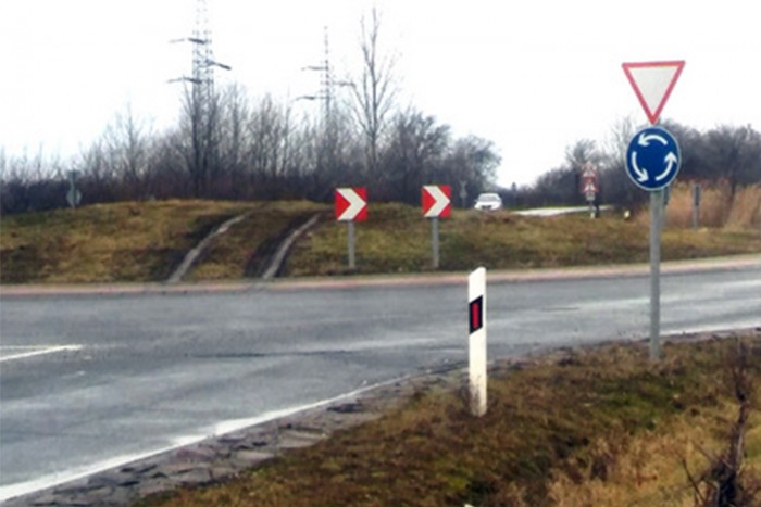 Egy magyar körforgalom, ahol nem kérdés mi történt 1 körforgalom