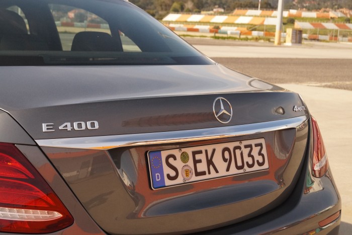 Dupla turbós V6-os a csúcsmotor