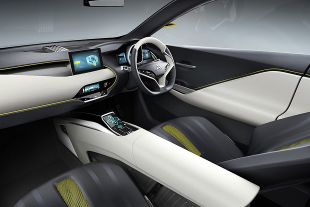 Önjáró villany-SUV a Mitsubishitől 2 Mitsubishi eX Concept