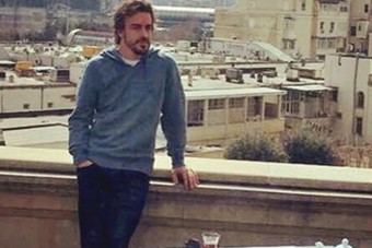 F1: Ügyes vagy, Fernando, remek képpel reklámozol!