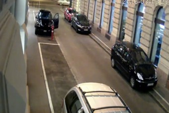 Így lopnak el egy Porschét Pesten másodpercek alatt