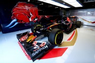 F1: Végre megjött a Toro Rosso is 13