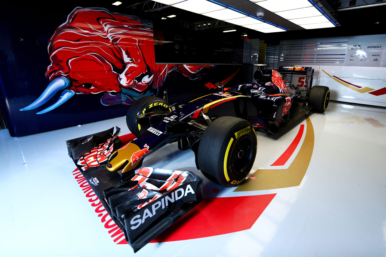 F1: Végre megjött a Toro Rosso is 7