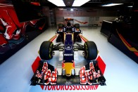 F1: Végre megjött a Toro Rosso is 14