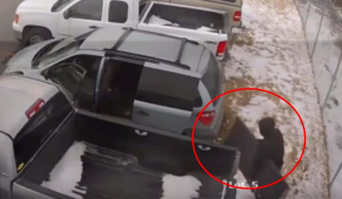 Ilyen egy céltudatos, pofátlan alkatrésztolvaj