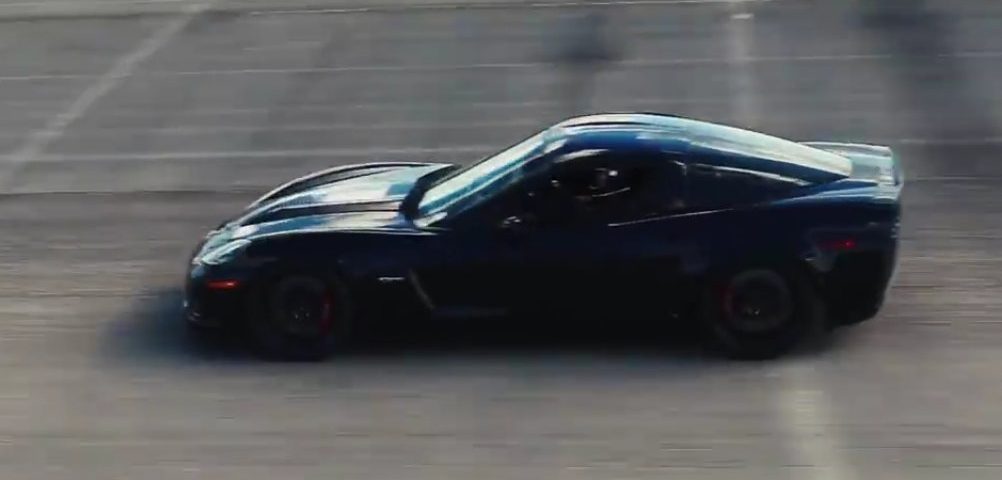 Új világcsúcs! 300 km/óra elektromos Corvette-tel