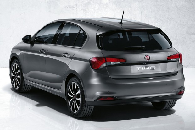 Ötajtóssal, kombival bővített a Fiat Tipo 1 TipoHB50525BOK_US