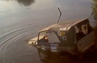 Ennek az öreg orosz vasnak tengeralattjáró volt a nagyapja