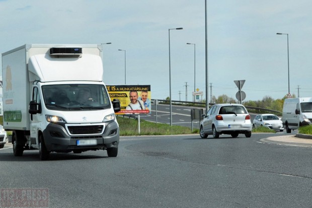 Fordítva ment a körforgalomban egy szombathelyi autós 2 | Vezess 03