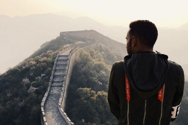 F1: Hamilton eldobta az agyát a kínai nagy faltól