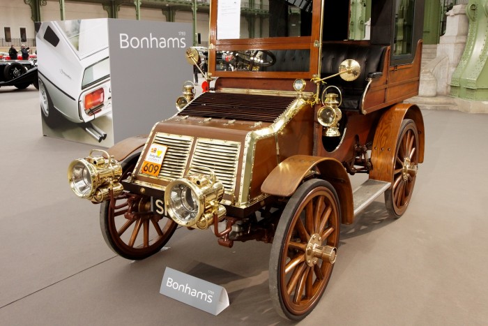 Top 10: a legkúlabb fényszórók az autóiparban 2 | Vezess Egy büszke skót Arrol-Johnston