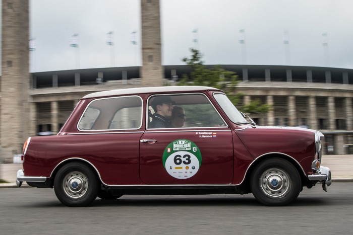 Jöhet a lépcsős hátú Mini?