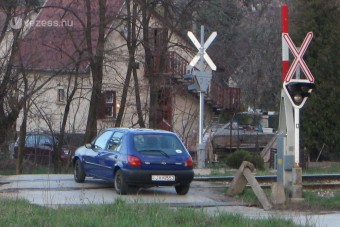 Vasúti átjárókban razziázik a rendőrség