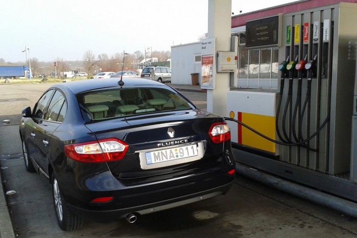 Átvernek a magyar benzinkutakon? 8