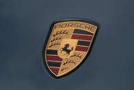 Mit tud egy Porsche négy hengerrel? 79