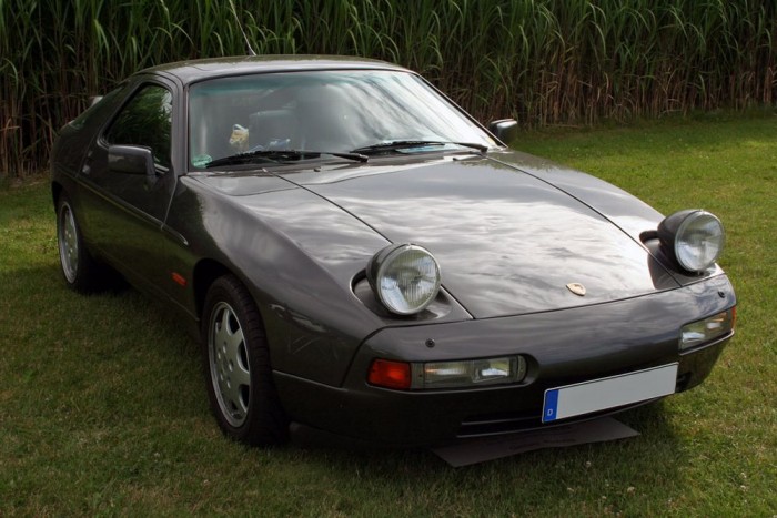 Top 10: a legkúlabb fényszórók az autóiparban 7 | Vezess Látványos parasztvakítás a Porschétól