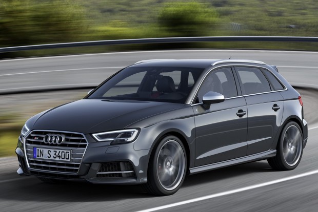 Az új Audi A3 család tagjai májustól rendelhetők, az első átadásokat nyárra ígéri a gyár.