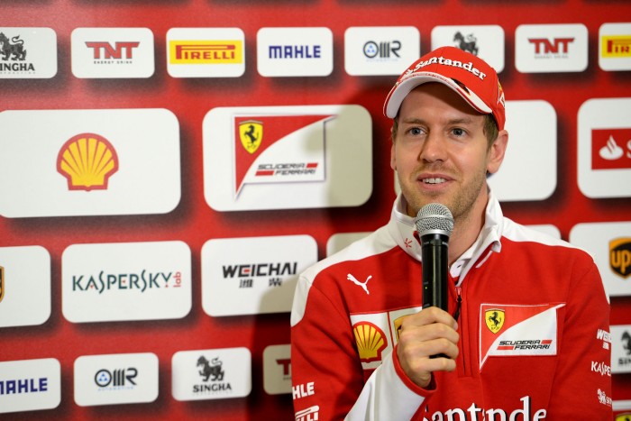 Vettel: A Mercedes a favorit