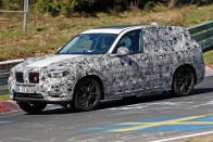 Végre jöhet a BMW X3 M? 10