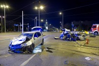Megrázó fotók a Flórián téri halálos balesetről 9