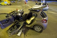 Megrázó fotók a Flórián téri halálos balesetről 8