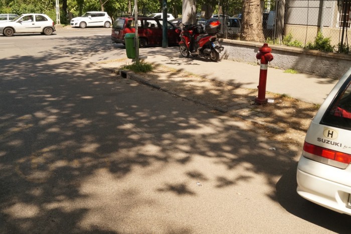 Itt a csík, hol a csík